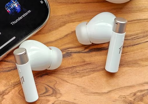 1More PistonBuds Pro Q30 Wireless Earbuds